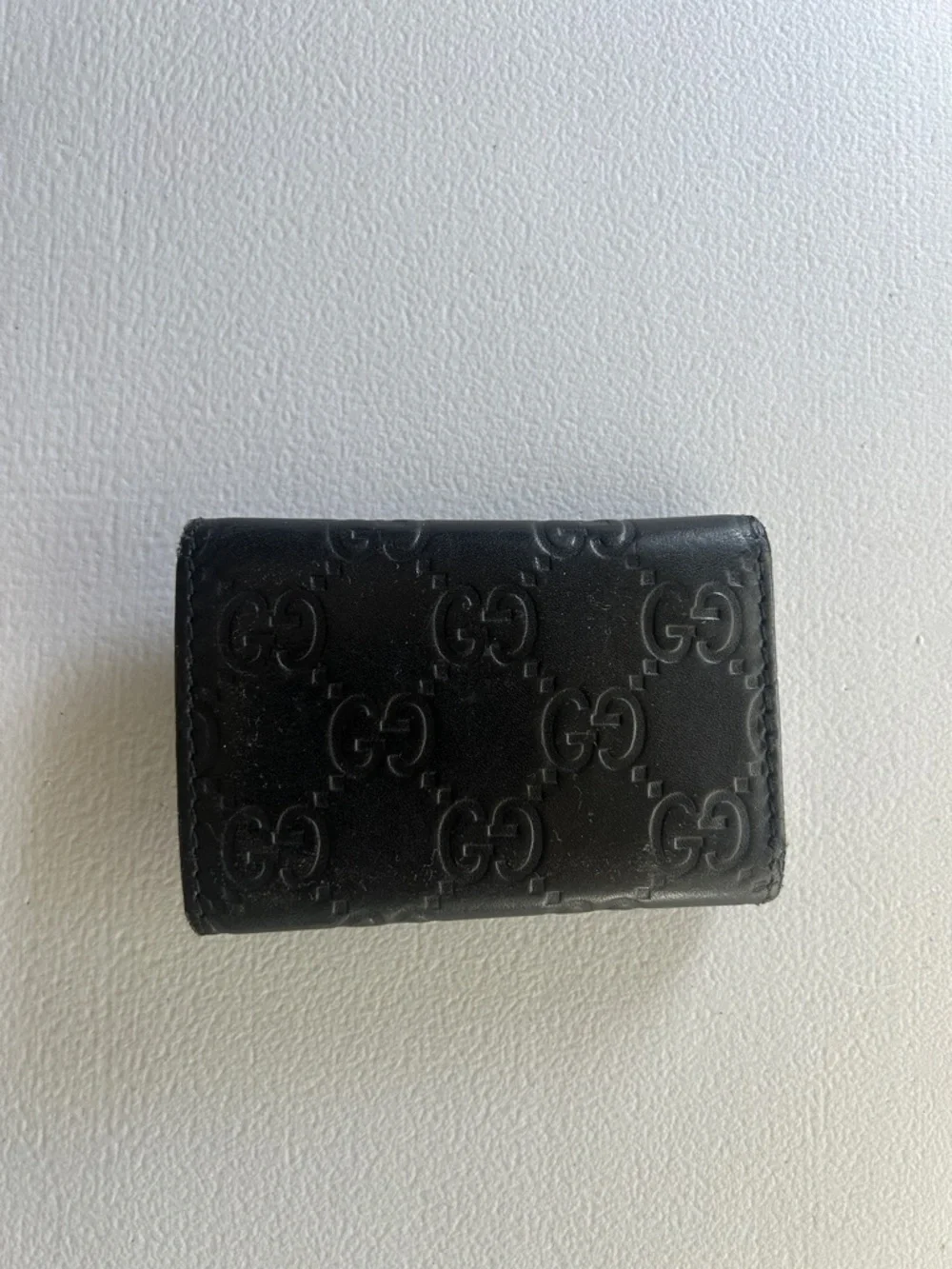 Authentic Gucci Guccissima 6 Key Holder - Picture 2 of 11